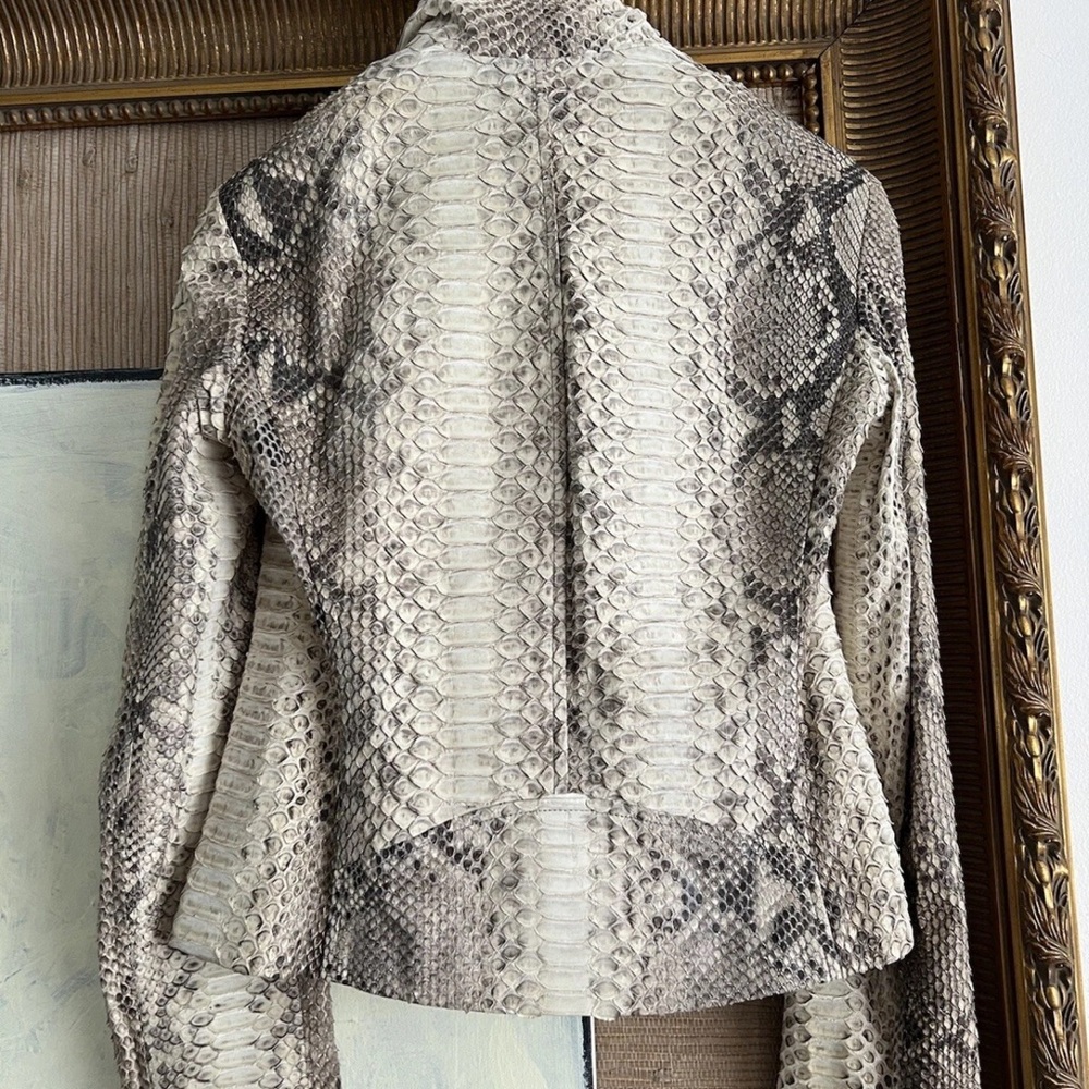 Michael Kors Collection real Snakeskin python Cream beige coat jacket s small - Picture 3 of 15